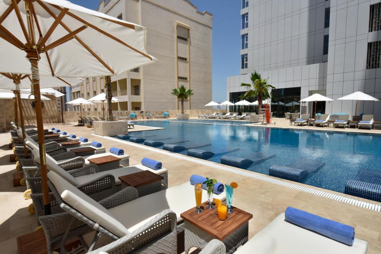 Swiss-Belsuites Admiral Juffair Manama Exteriör bild
