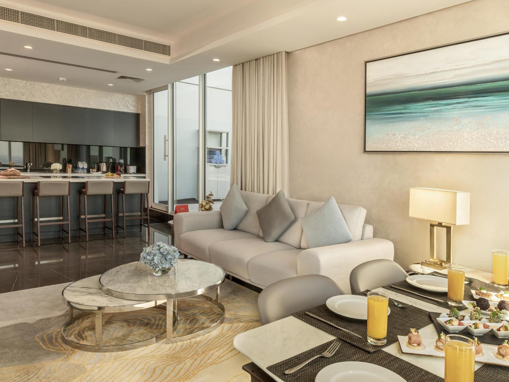 Swiss-Belsuites Admiral Juffair Manama Exteriör bild